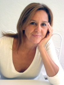 Maria Duenas 04